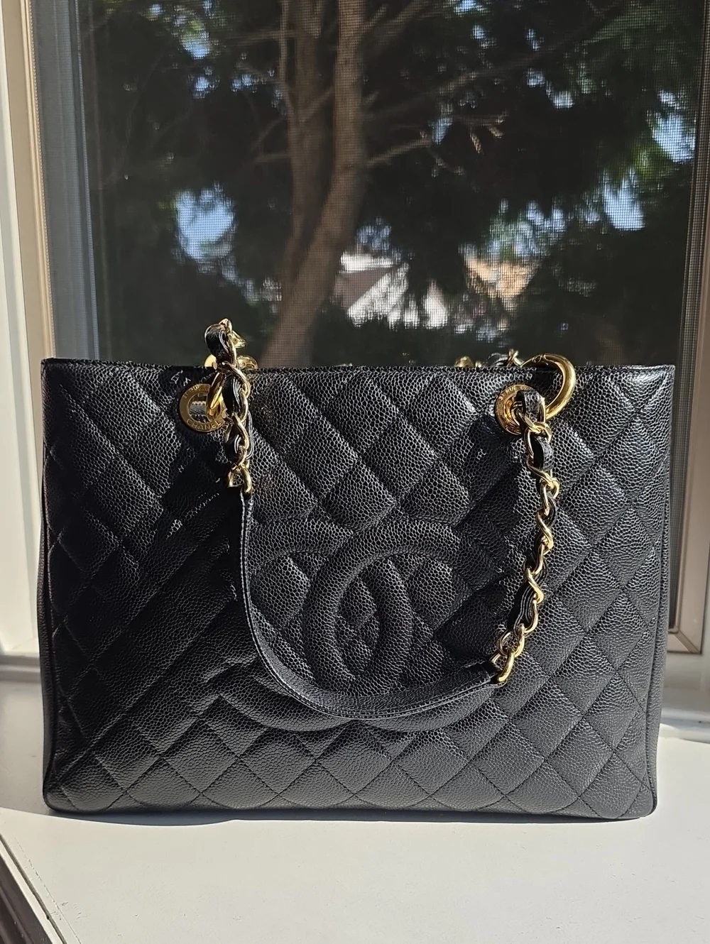Excellent Chanel GST Grand Shopping Black Caviar Leather Tote & Gold Hardware